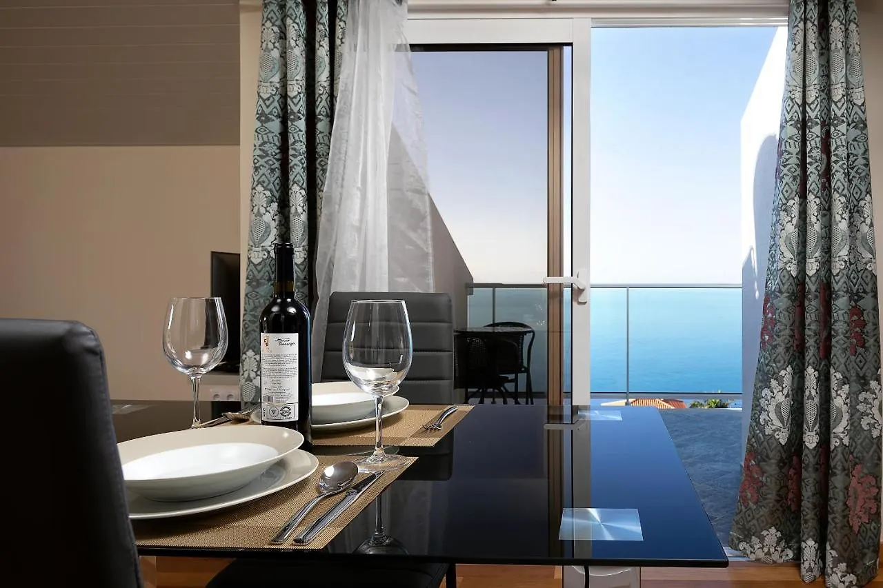 Martinho Apartment View Arco da Calheta
